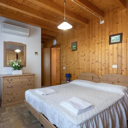 1 Bedroom Cozy In -pd- * Sacile